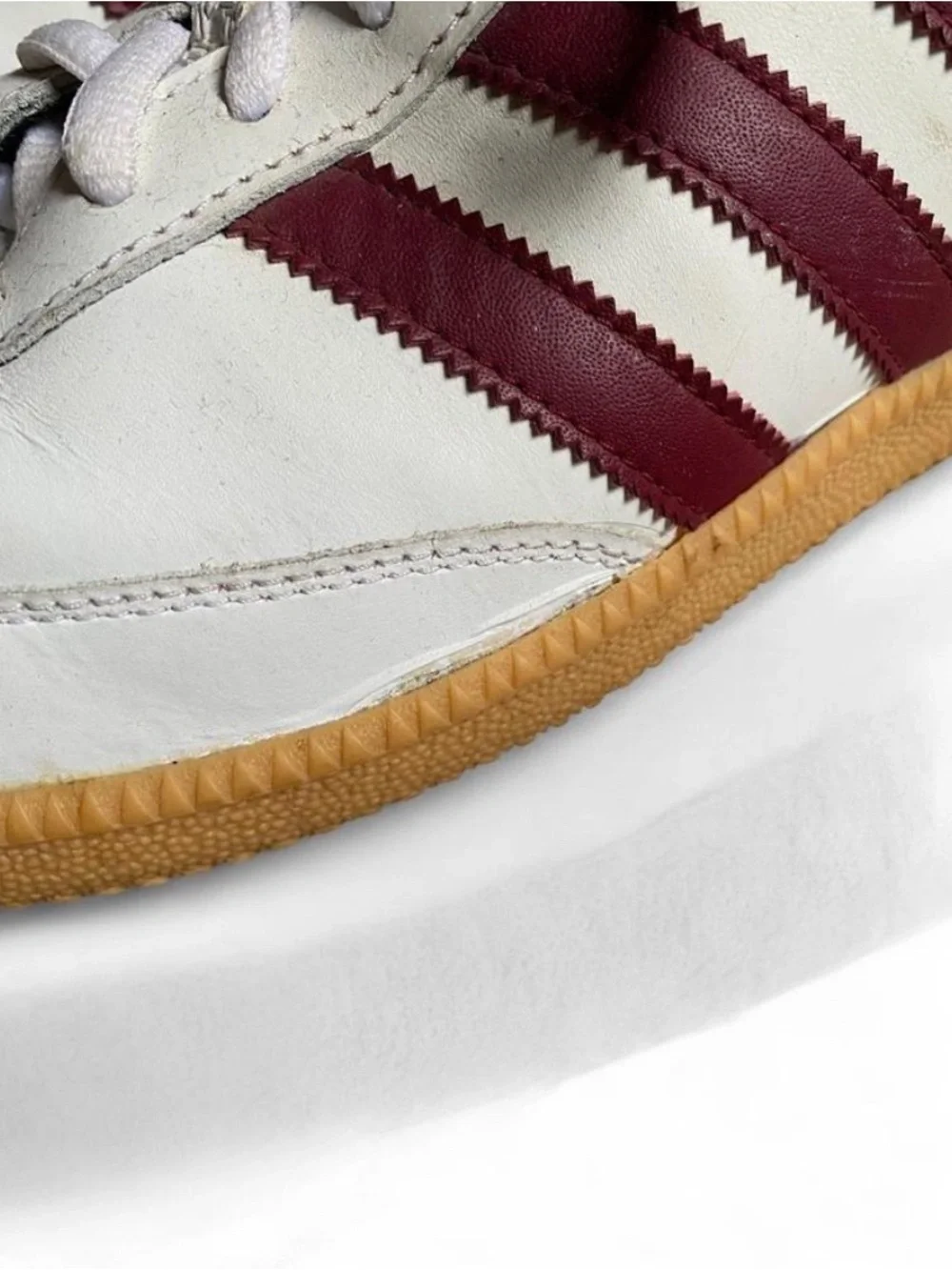Vintage Adidas Samba OG Sneakers Men’s US 11 / EU 45 1/3 | White $ Burgundy